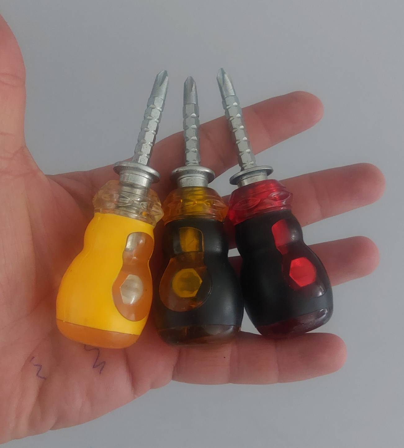 پیچگوشتی دوطرفه مشتی تلسکوپی (تخت و چهارسو) 2 پیچ گوشتی دوطرفه مشتی تلسکوپی