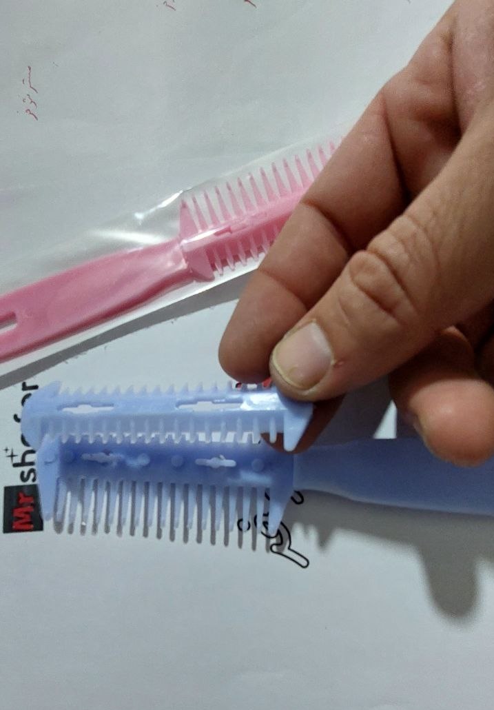 شانه مو پیتاژ با تیغ تعویضی – اصلاح و کوتاهی موها به سادگی و دقت بالا 4 شانه مو پیتاژ – ابزار راحت برای کوتاهی مو در خانه
